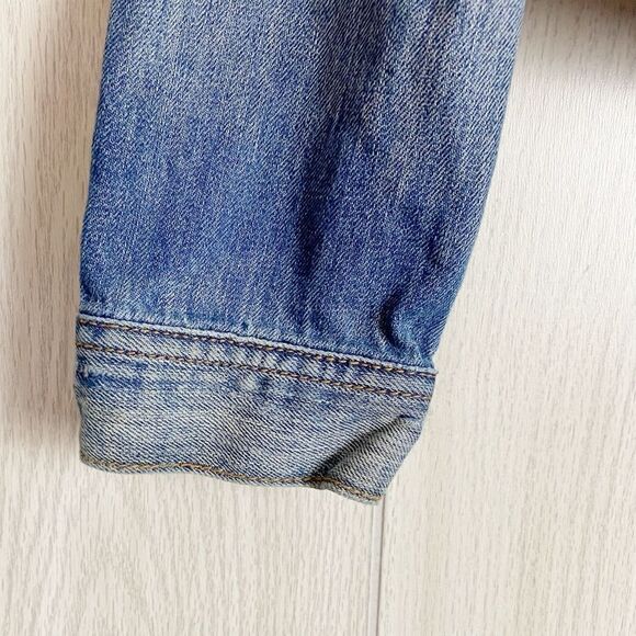 American Eagle | Distressed Classic Button Front Jean Jacket Size Small - Picture 8 of 10